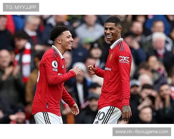 曼联青训新星道曼：年仅15岁却在欧冠舞台上崭露头角！，曼联球员通道